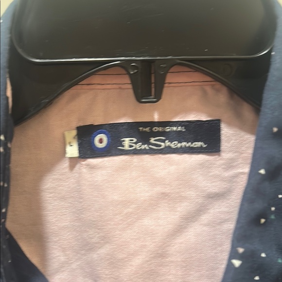 Ben Sherman Blue and White Casual Button Down Shirt - Picture 5 of 6